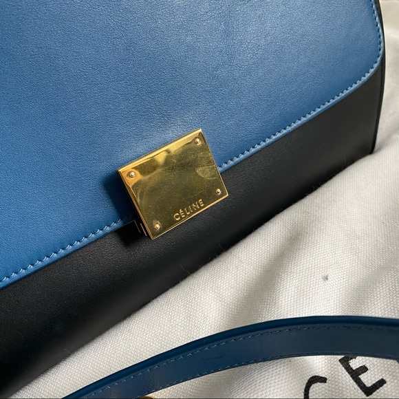 Celine Small Trapeze Bag In Smooth Calfskin - Picture 3 of 11